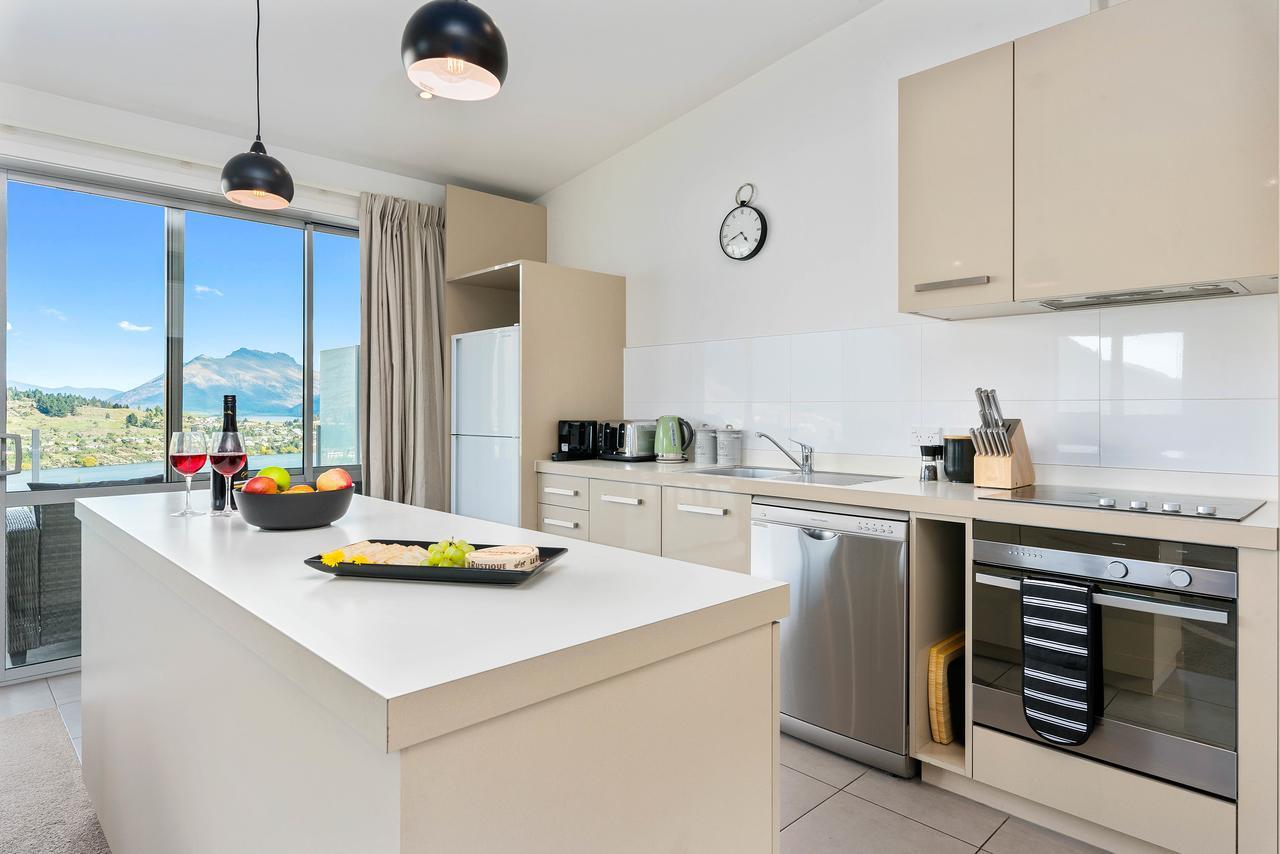Contemporary Hilltop Abode Distretto di Distretto di Queenstown Esterno foto