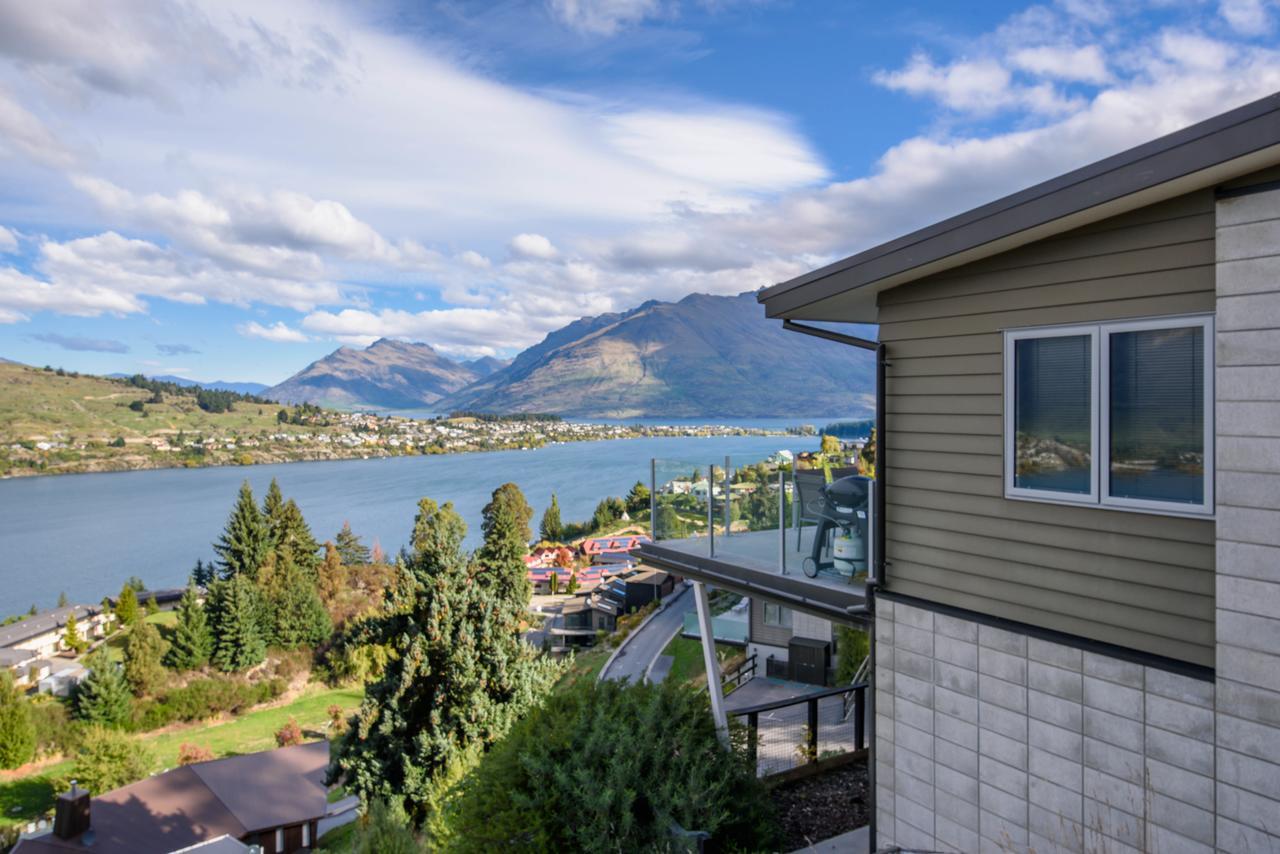 Contemporary Hilltop Abode Distretto di Distretto di Queenstown Esterno foto