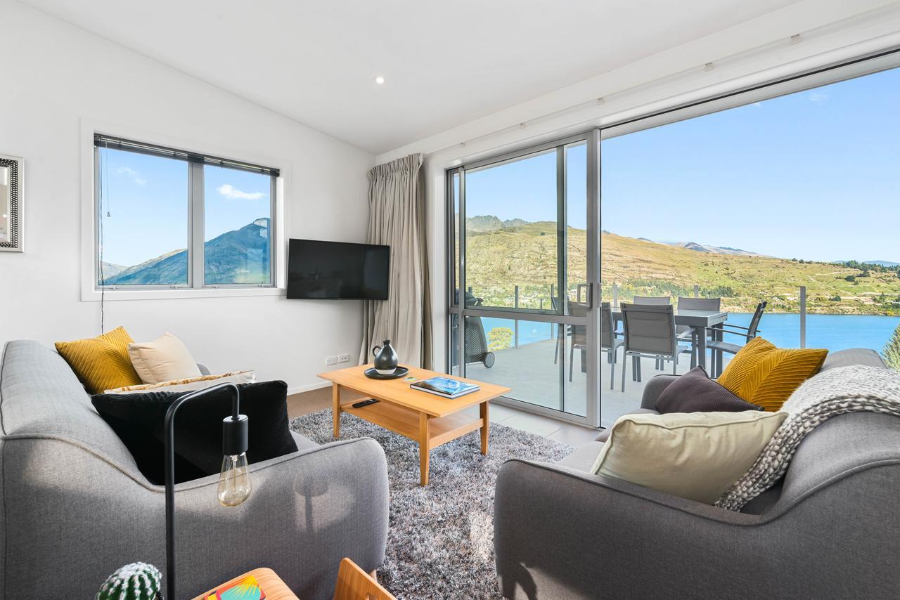 Contemporary Hilltop Abode Distretto di Distretto di Queenstown Esterno foto